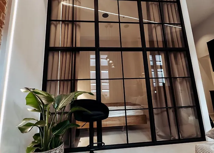 Wolnosci9 Stylowy Apartament W Centrum Wroclawia Tuz Przy Nfm